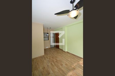 Sala de apartamento para alugar com 2 quartos, 61m² em Irajá, Rio de Janeiro