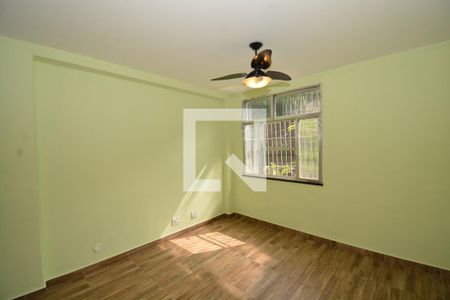 Sala de apartamento para alugar com 2 quartos, 61m² em Irajá, Rio de Janeiro
