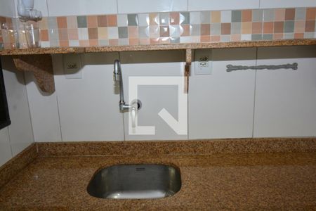 Apartamento para alugar com 61m², 2 quartos e 2 vagasCozinha