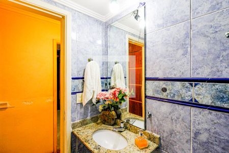 Apartamento à venda com 80m², 3 quartos e 2 vagas Apartamento à venda com 80m², 3 quartos e 2 vagasBanheiro