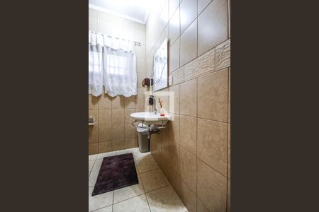 Casa à venda com 160m², 3 quartos e 3 vagas Casa à venda com 160m², 3 quartos e 3 vagasLavabo