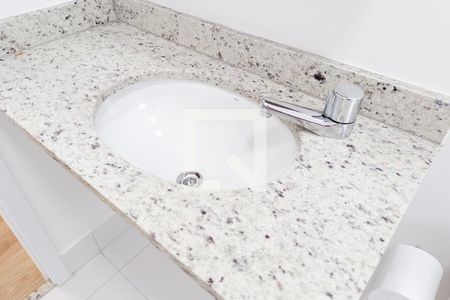 Apartamento à venda com 53m², 2 quartos e 1 vaga Apartamento à venda com 53m², 2 quartos e 1 vagaBanheiro