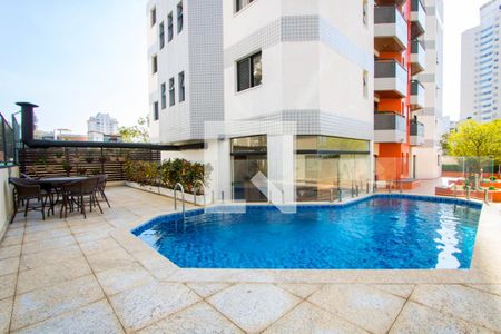 Apartamento à venda com 136m², 4 quartos e 3 vagasÁrea comum - Piscina