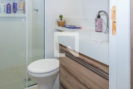 Banheiro 2 de apartamento para alugar com 2 quartos, 61m² em Jardim São Domingos, Americana