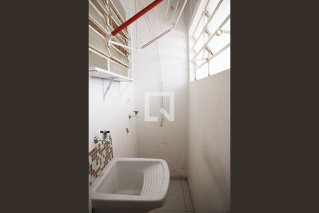 Apartamento à venda com 60m², 2 quartos e sem vaga Apartamento à venda com 60m², 2 quartos e sem vagaÁrea de Serviço