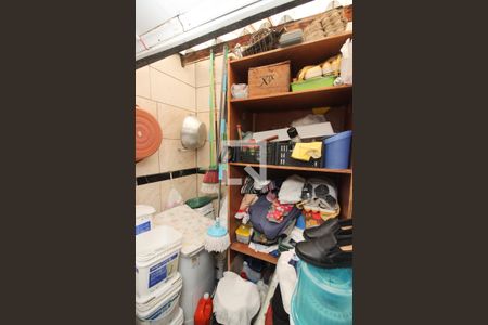 Casa à venda com 50m², 2 quartos e 2 vagas Casa à venda com 50m², 2 quartos e 2 vagasÁrea de Serviço