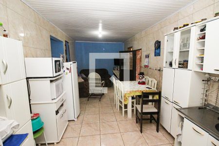 Casa à venda com 50m², 2 quartos e 2 vagas Casa à venda com 50m², 2 quartos e 2 vagasCozinha