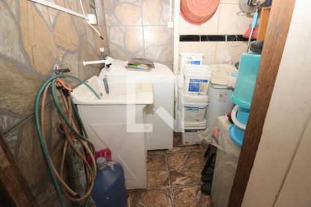 Casa à venda com 50m², 2 quartos e 2 vagas Casa à venda com 50m², 2 quartos e 2 vagasÁrea de Serviço