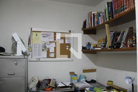 Casa à venda com 304m², 3 quartos e 3 vagasEscritório