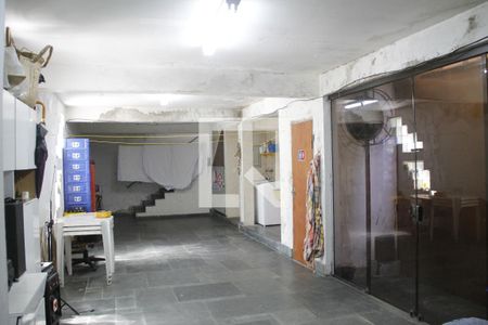 Casa à venda com 304m², 3 quartos e 3 vagasSalão de Festas