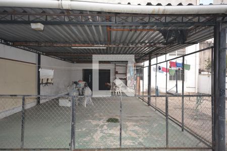 Casa à venda com 650m², 6 quartos e 8 vagasQuintal