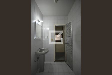 Casa à venda com 650m², 6 quartos e 8 vagasBanheiro 2