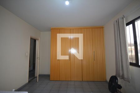 Casa à venda com 650m², 6 quartos e 8 vagasQuarto 2