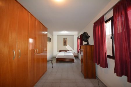 Casa à venda com 650m², 6 quartos e 8 vagasQuarto 3