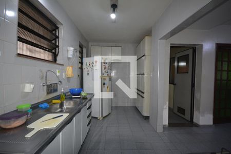 Casa à venda com 650m², 6 quartos e 8 vagasCozinha