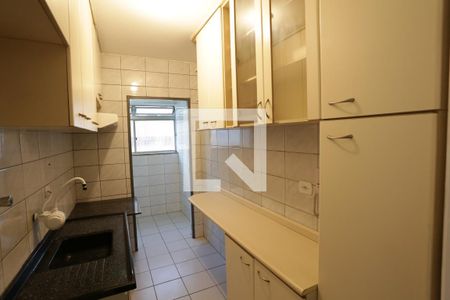 Apartamento à venda com 45m², 2 quartos e 1 vagaCozinha