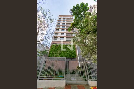 Apartamento para alugar com 57m², 2 quartos e 1 vaga Apartamento para alugar com 57m², 2 quartos e 1 vagaFachada