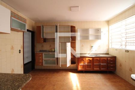 Casa à venda com 200m², 4 quartos e 3 vagasCozinha