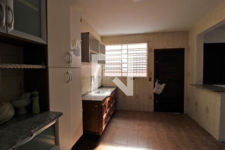 Casa à venda com 200m², 4 quartos e 3 vagasCozinha