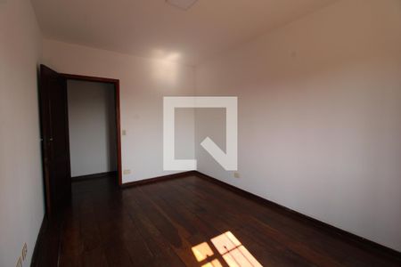 Casa à venda com 200m², 4 quartos e 3 vagasQuarto 1