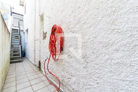 Casa à venda com 200m², 4 quartos e 1 vaga Casa à venda com 200m², 4 quartos e 1 vagaCorredor