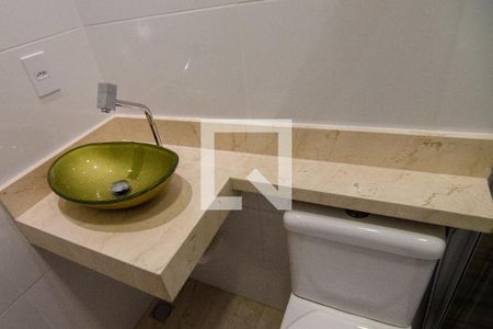 Apartamento à venda com 105m², 3 quartos e sem vaga Apartamento à venda com 105m², 3 quartos e sem vagaBanheiro