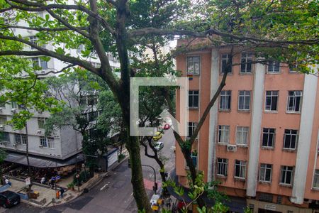 Apartamento à venda com 105m², 3 quartos e sem vaga Apartamento à venda com 105m², 3 quartos e sem vagaVista