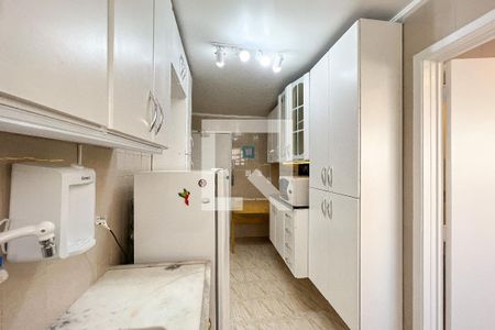 Apartamento à venda com 75m², 2 quartos e 1 vaga Apartamento à venda com 75m², 2 quartos e 1 vagaCozinha