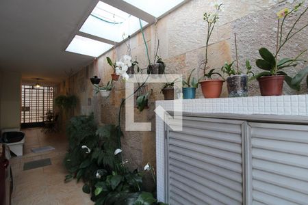 Casa à venda com 190m², 3 quartos e 2 vagasÁrea Externa