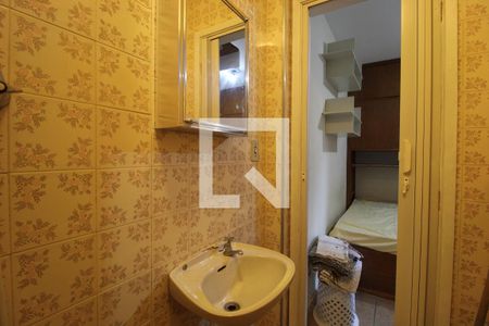 Casa à venda com 190m², 3 quartos e 2 vagasBanheiro de Serviço