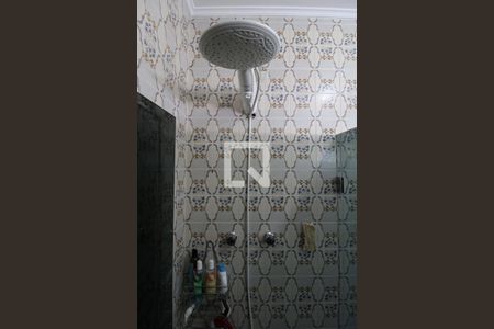 Casa à venda com 190m², 3 quartos e 2 vagasBanheiro