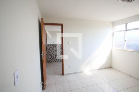 Quarto de kitnet/studio para alugar com 1 quarto, 30m² em Jacarepaguá, Rio de Janeiro