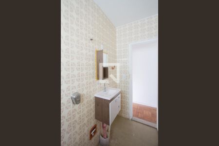 Casa à venda com 245m², 3 quartos e 2 vagasBanheiro