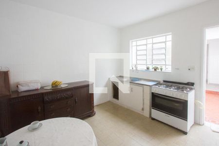 Casa à venda com 245m², 3 quartos e 2 vagasCozinha