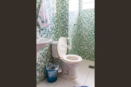 Apartamento à venda com 45m², 2 quartos e 1 vaga Apartamento à venda com 45m², 2 quartos e 1 vagaBanheiro