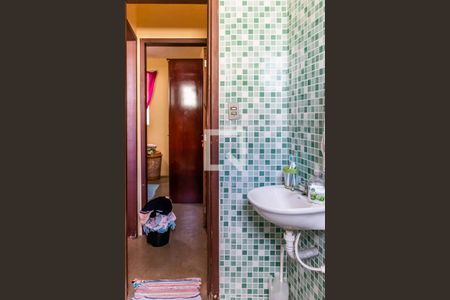 Apartamento à venda com 45m², 2 quartos e 1 vaga Apartamento à venda com 45m², 2 quartos e 1 vagaBanheiro