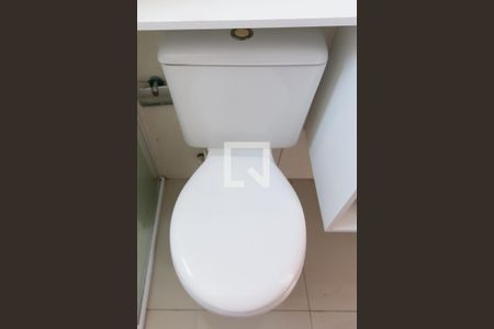 Apartamento à venda com 58m², 2 quartos e 1 vagaDetalhe banheiro