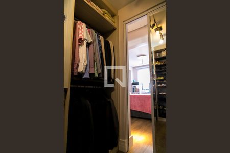 Apartamento à venda com 80m², 3 quartos e 1 vagaCloset da Suíte