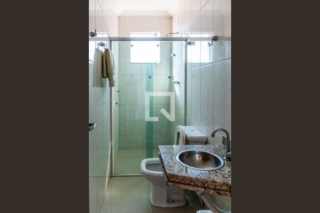 Casa à venda com 525m², 5 quartos e 4 vagas Casa à venda com 525m², 5 quartos e 4 vagasBanheiro