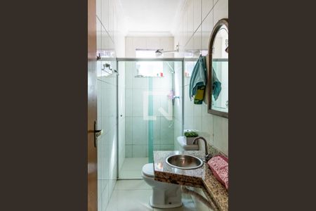 Casa à venda com 525m², 5 quartos e 4 vagas Casa à venda com 525m², 5 quartos e 4 vagasBanheiro Social