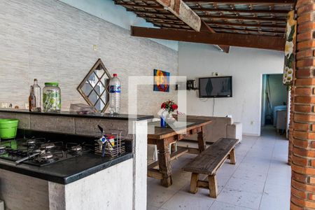 Casa à venda com 525m², 5 quartos e 4 vagas Casa à venda com 525m², 5 quartos e 4 vagasEspaço Gourmet