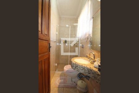 Casa à venda com 270m², 3 quartos e 8 vagasBanheiro 1