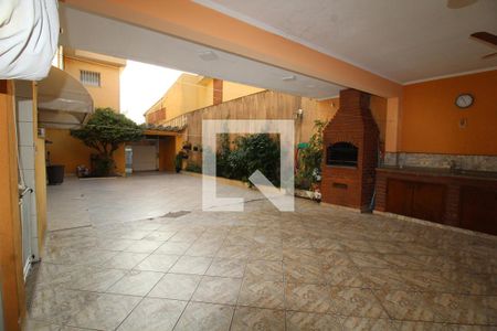 Casa à venda com 270m², 3 quartos e 8 vagasÁrea comum - Churrasqueira