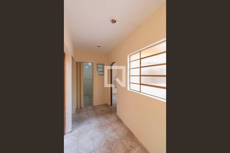 Casa à venda com 64m², 2 quartos e 1 vagaCorredor Entrada