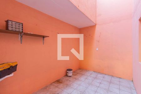 Casa à venda com 64m², 2 quartos e 1 vagaÁrea de Serviço