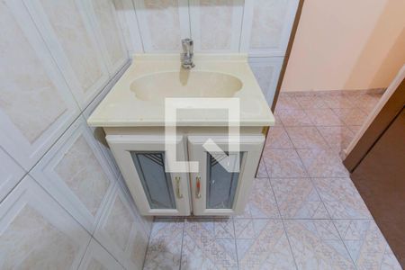 Casa à venda com 64m², 2 quartos e 1 vagaBanheiro