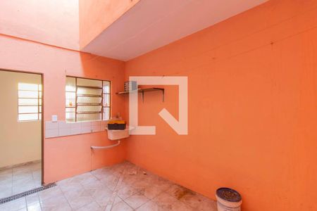 Casa à venda com 64m², 2 quartos e 1 vagaÁrea de Serviço