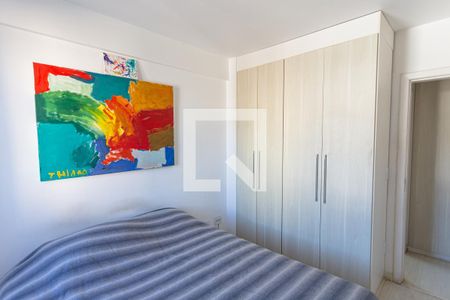 Apartamento à venda com 265m², 4 quartos e 4 vagas Apartamento à venda com 265m², 4 quartos e 4 vagasQuarto 4