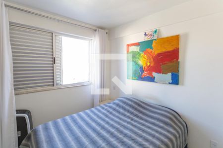 Apartamento à venda com 265m², 4 quartos e 4 vagas Apartamento à venda com 265m², 4 quartos e 4 vagasQuarto 4