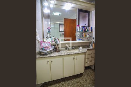 Apartamento para alugar com 207m², 3 quartos e 2 vagasBanheiro da Suíte 3